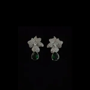 Add a touch of brilliance and elegance to your jewelry collection with the Zircon Ring from Beverly Hills Avenue. This stunning ring features a high-quality zircon stone that radiates with exceptional clarity and sparkle. Perfect for any occasion, whether you’re dressing up for a special event or looking to elevate your everyday style, the Zircon Ring makes a statement. With its timeless design and flawless finish, this ring offers both luxury and sophistication. Crafted with care, it’s the ideal accessory for those who appreciate the beauty of fine jewelry.